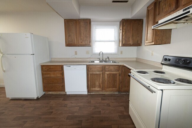 Foto del edificio - 2800 Isherwood Dr