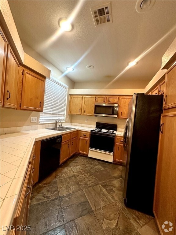 Building Photo - 5155 Tropicana Ave
