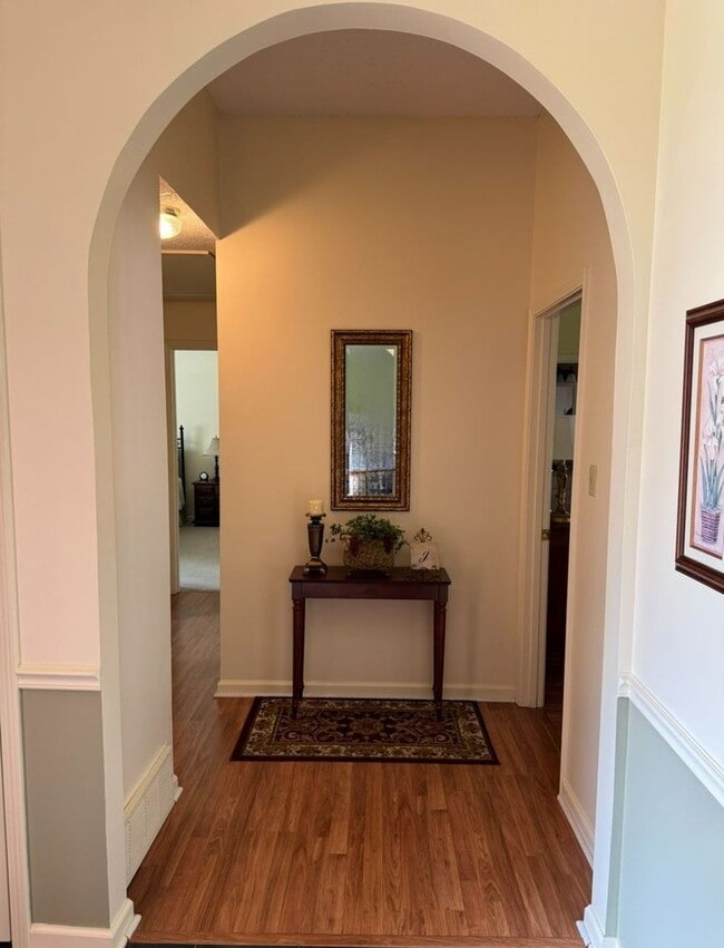 Photo - Large 3 bedroom home in the heart of Colliervile!