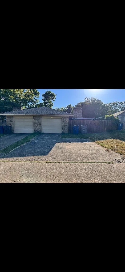 Building Photo - 356 Park Brook Dr