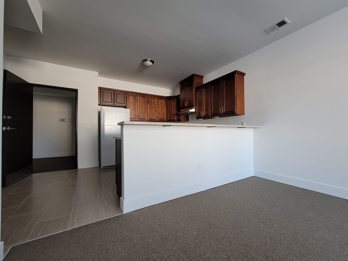 24356 Ann Arbor Trl Dearborn Heights Mi 48127 Apartments Dearborn Heights Mi Apartments Com