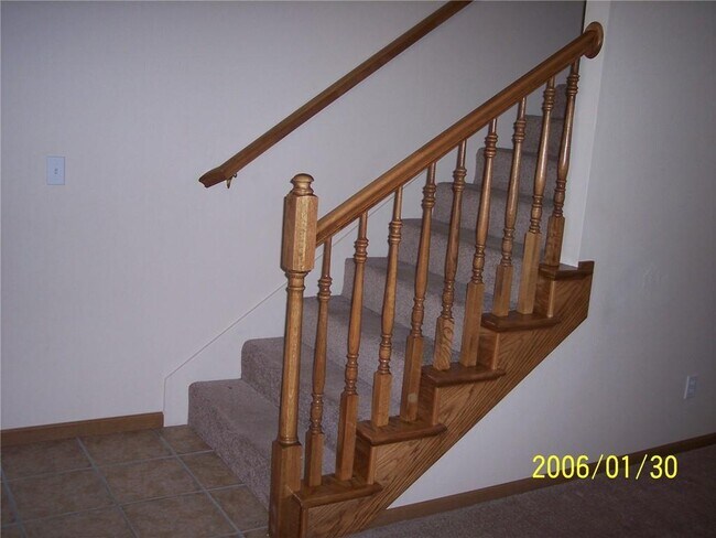 Foto del edificio - 821 E 1st St