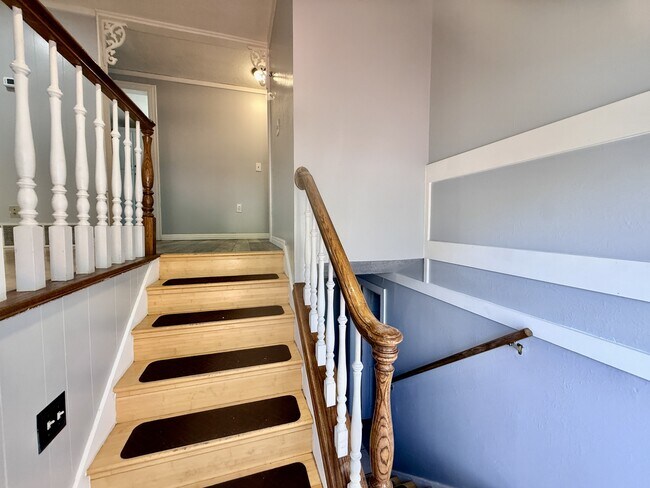 Foto del edificio - 1021 N 925 E St