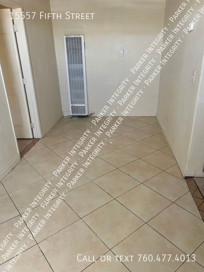 Foto del edificio - 15557 Fifth Street-