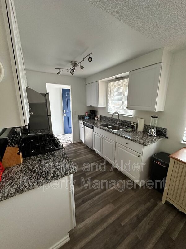 Foto del edificio - 5934 SW 30th Ave