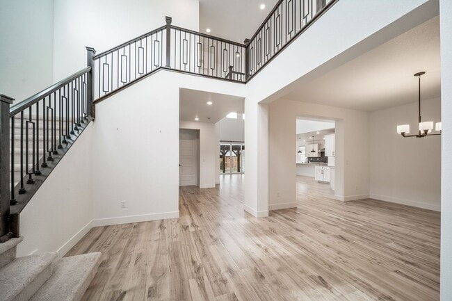 Building Photo - 16596 Dry Cp Dr