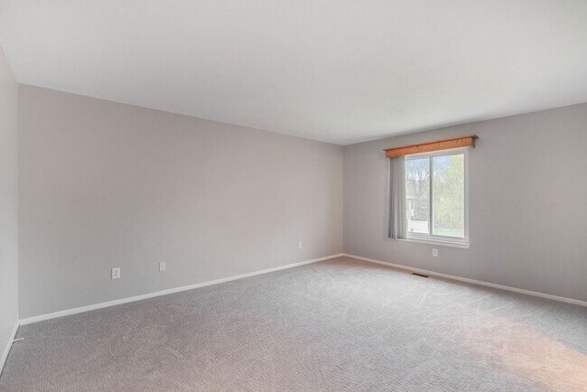 Foto del edificio - 9527 Greenfield Ct