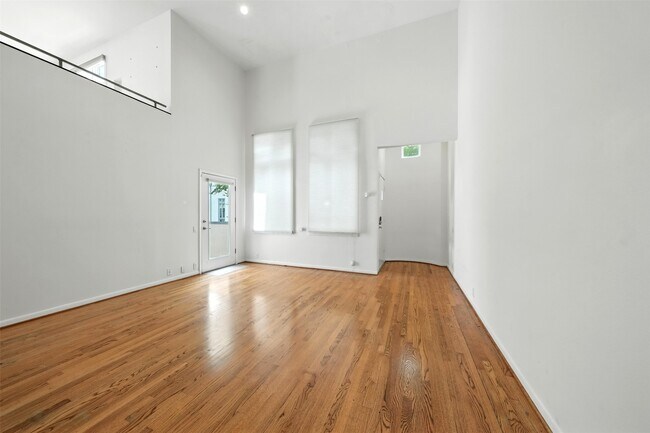 Foto del edificio - 1385 Arlington St