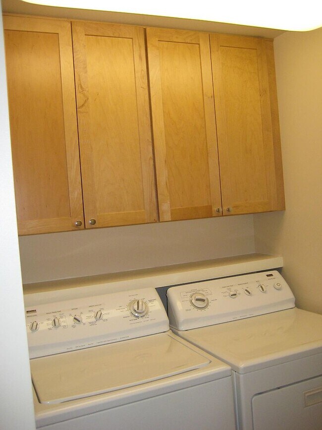 Foto del edificio - 2008 6th St W