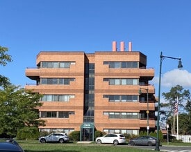 Building Photo - 1 Carey Cir