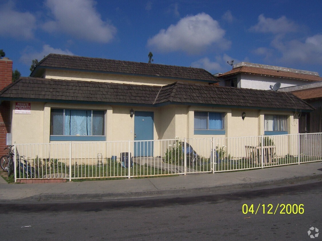 Foto del edificio - 17471 Dairyview Cir