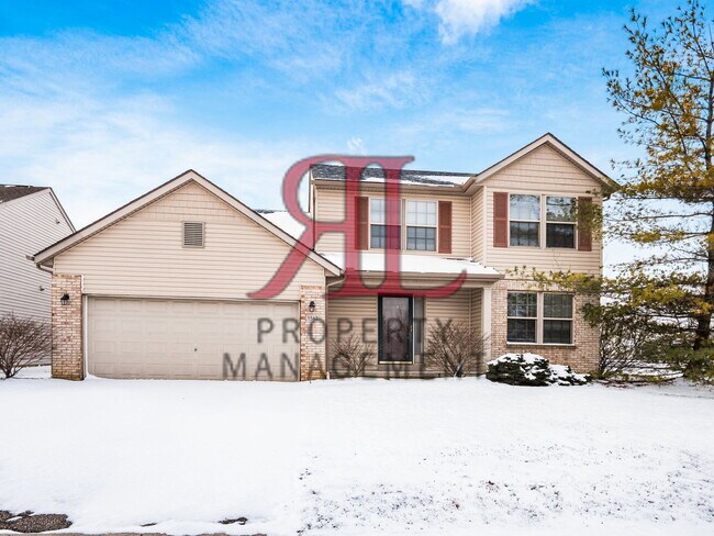Building Photo - 5567 Hillbrook Dr