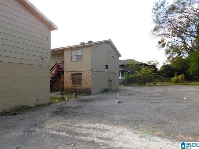 Foto del edificio - 1112 4th Ave W