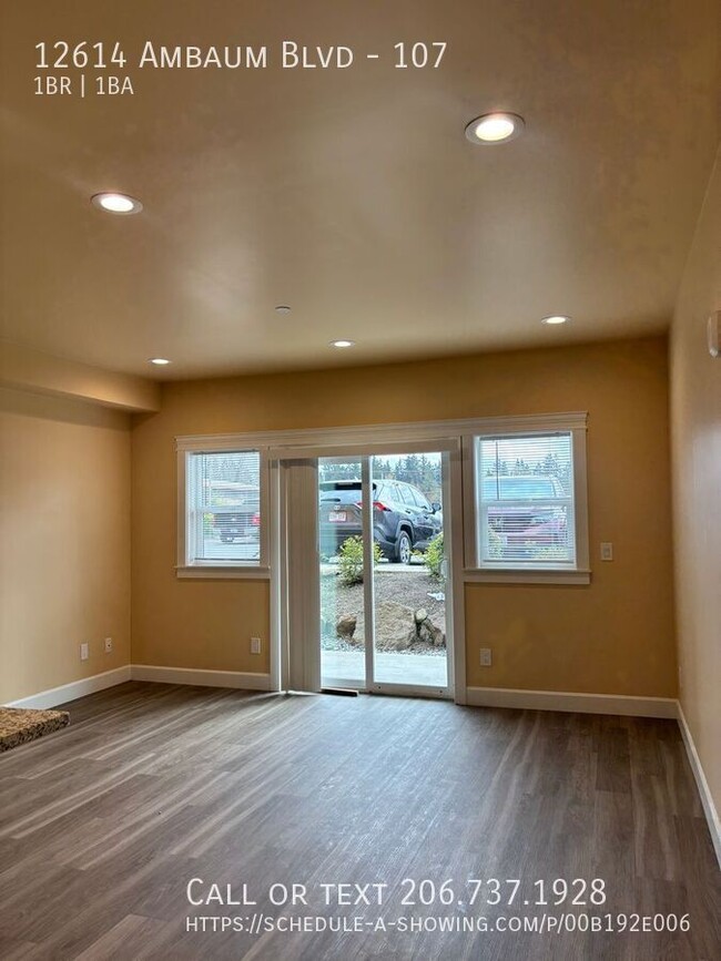 Building Photo - 12614 Ambaum Blvd SW