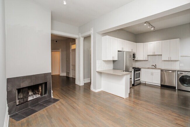 Foto del edificio - 46 E Chicago Ave