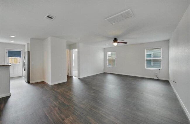 Building Photo - 10118 Dawson Hill Lane
