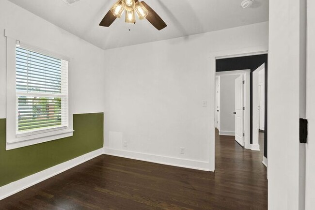 Foto del edificio - Fully Renovated Home in Kendall Whittier – Designer Finishes + Prime Location