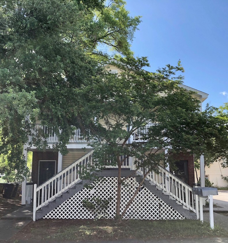 Primary Photo - 1901 Success St
