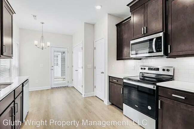 Building Photo - 3 br, 2.5 bath House - 3254 Tasker Drive