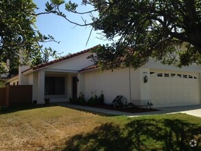 Building Photo - 10934 Shy Bird Ln