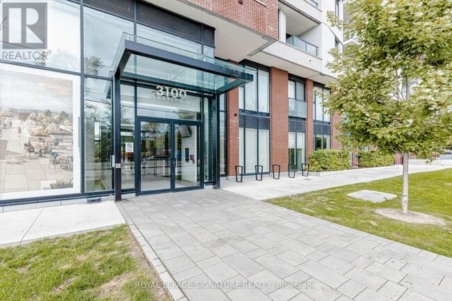 Building Photo - 3100 Keele St