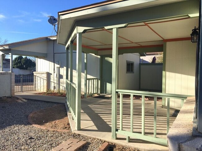 Building Photo - Great 3BR/2Bath in Rio Rancho