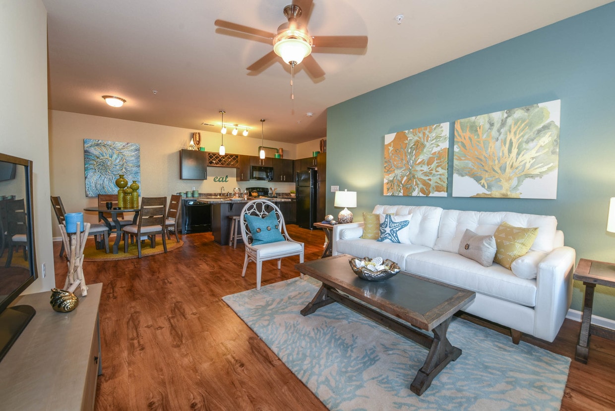 Springs At Orchard Road Apartments Apartments North Aurora, IL