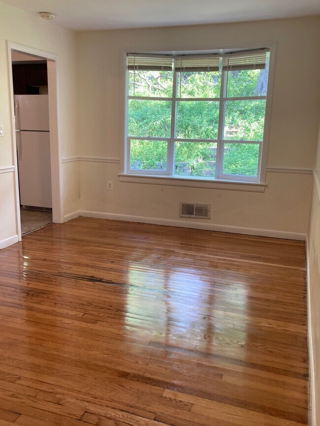 Foto del edificio - 9223 St Andrews Pl