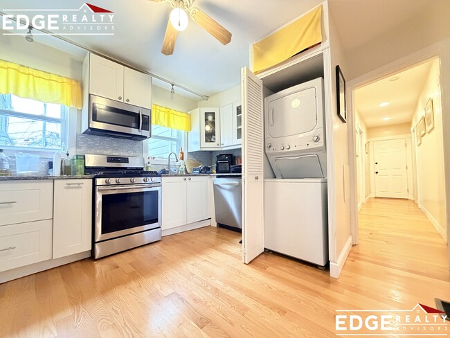 Photo - 5-7 Weitz Unit 7 Apartment