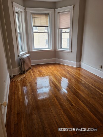 Building Photo - 38 Hemenway St