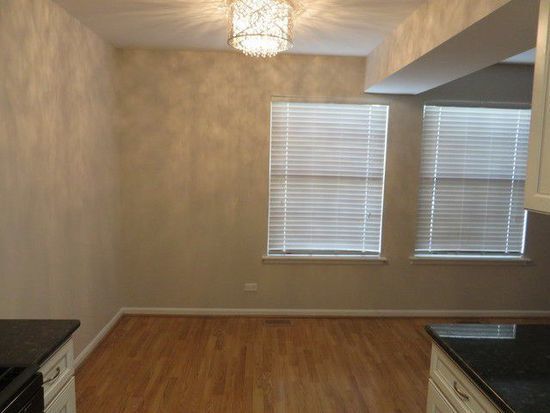 Foto del edificio - 412 Muirwood Ct
