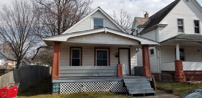 Building Photo - Clark / Fulton Area - 3 Bedroom Single Fam...