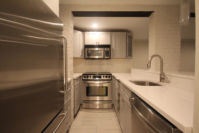 Foto del edificio - 504 Columbus Ave