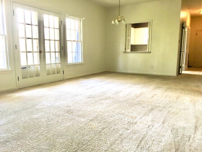 Living Room Back - 3110 Woodley Ter