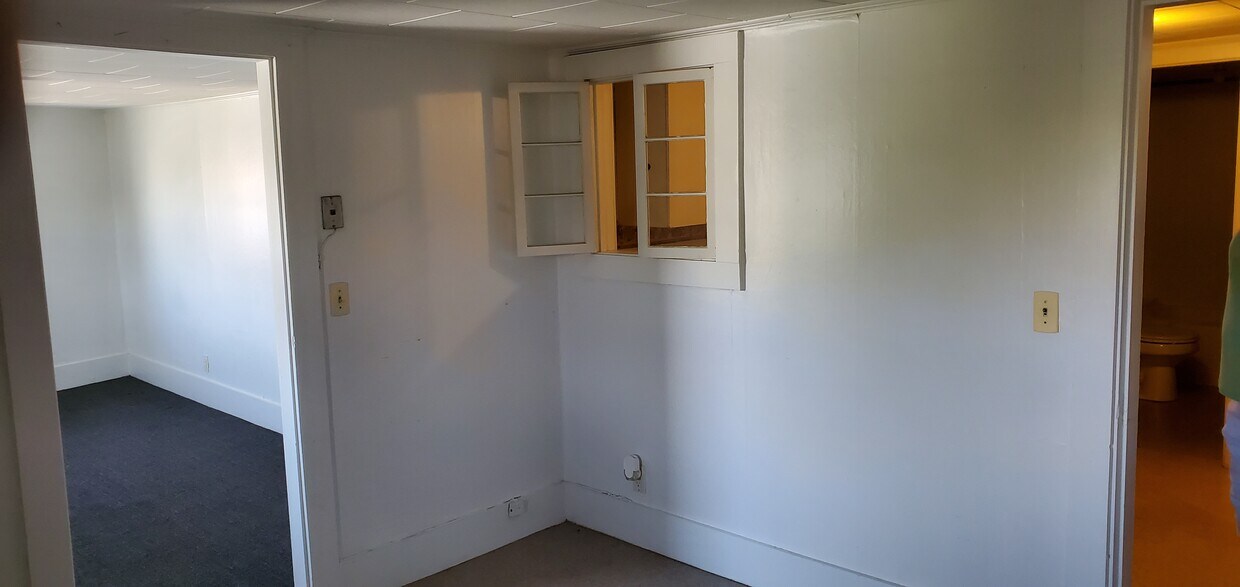 96 Main St Unit Apt 6, Lancaster, NH 03584 96 Main St Lancaster, NH