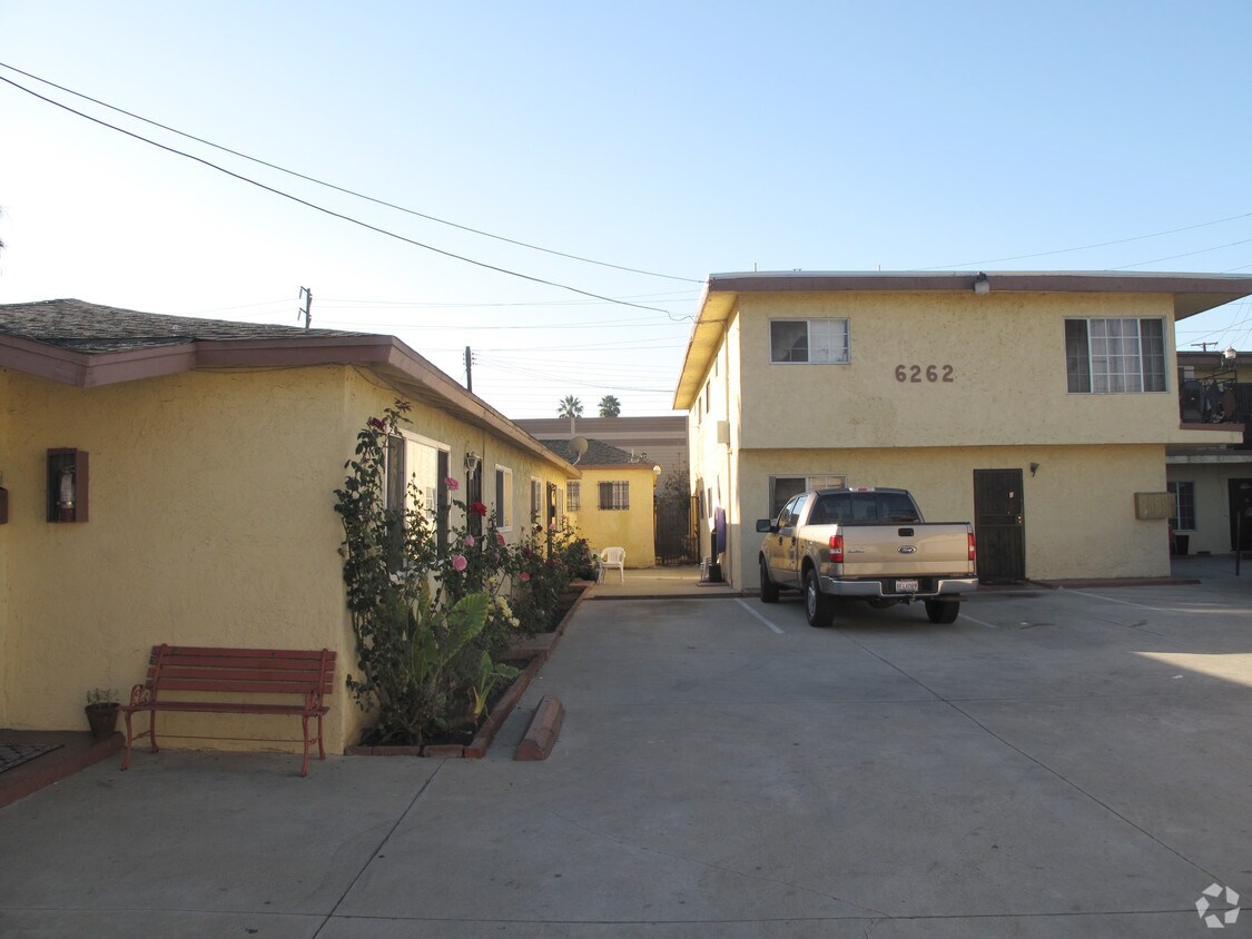 Building Photo - 6260 Ferguson Dr