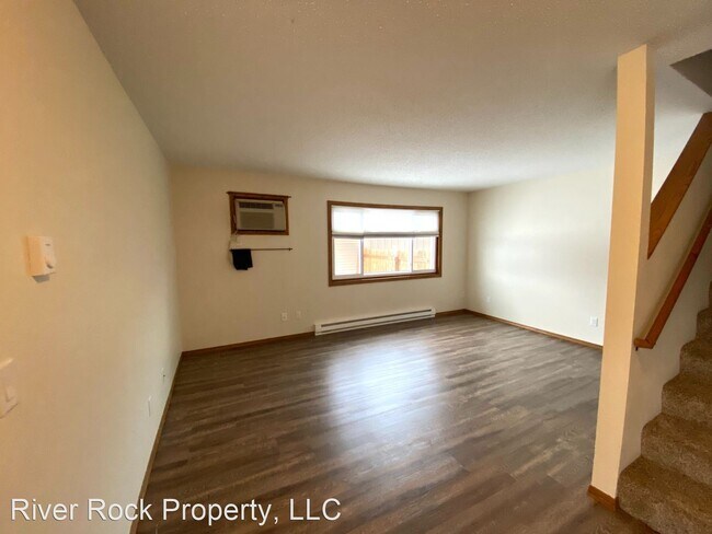 Building Photo - 3 br, 2 bath House - 202 19th St E