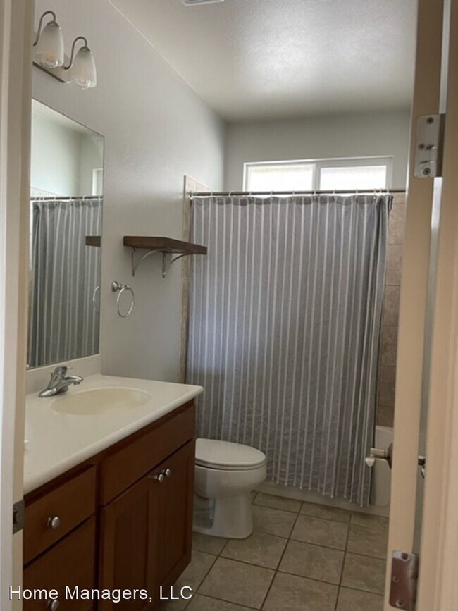 Building Photo - 3 br, 2 bath House - 12 Onini Street