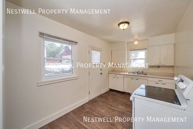 Foto del edificio - 10241 Copperton Cir