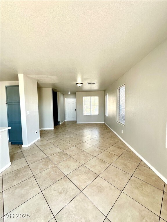 Foto del edificio - 2119 Tierra Del Verde St