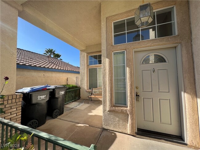 Building Photo - 1885 Desert Forest Way