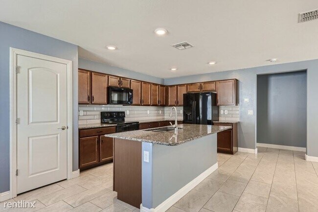 Building Photo - 3 br, 2 bath House - 25639 W Milada Drive ...