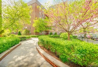 Building Photo - 66-40 108th St