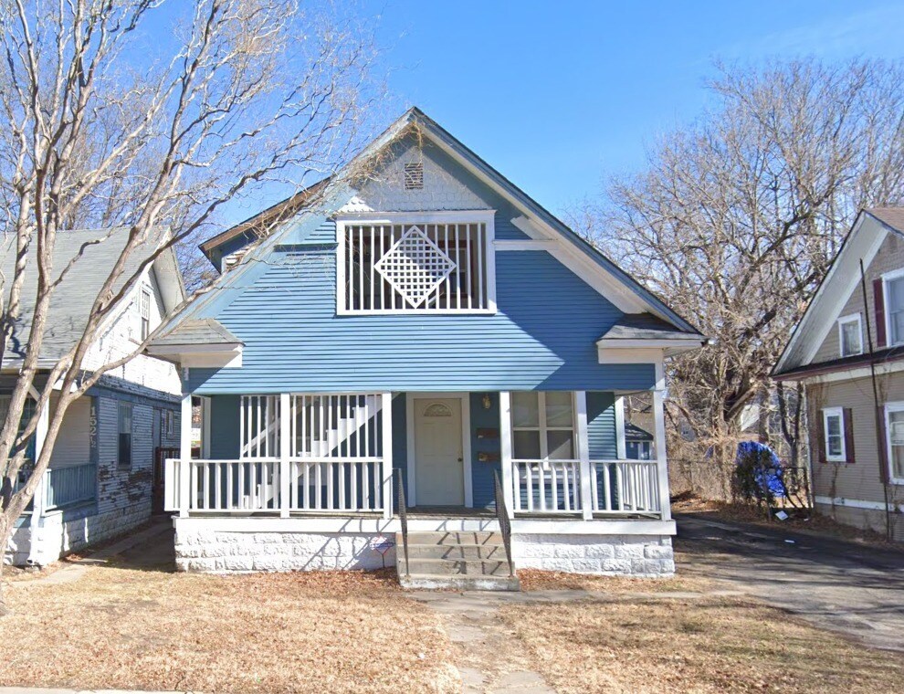 Primary Photo - 150 N Erie Ave