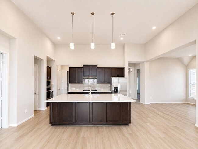 Building Photo - 10519 Bright Cloud Dr