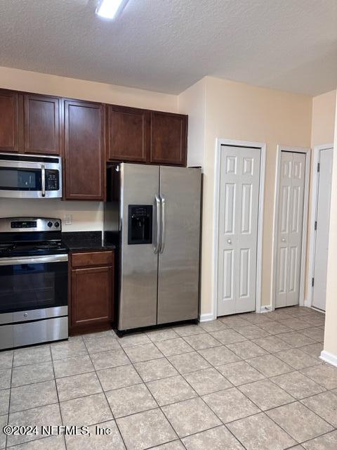 Building Photo - 112 Leese Dr