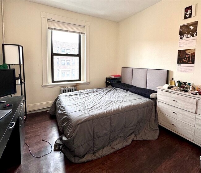 Foto del edificio - 868 Huntington Ave