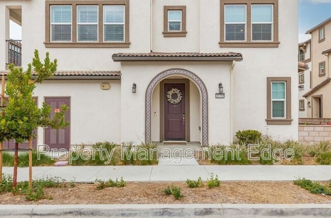 Foto del edificio - 40709 Melrose Dr