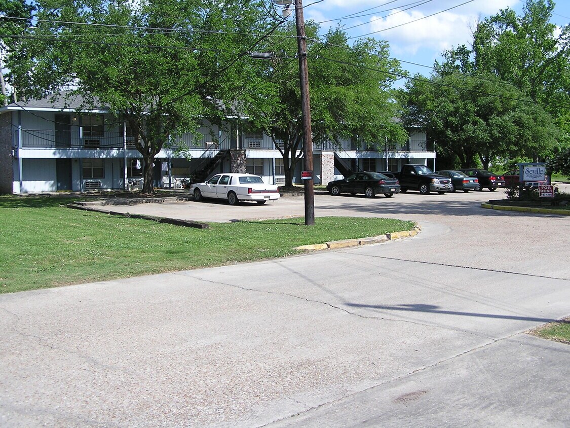 903 Seville Ave, Baker, LA 70714 Apartments in Baker, LA