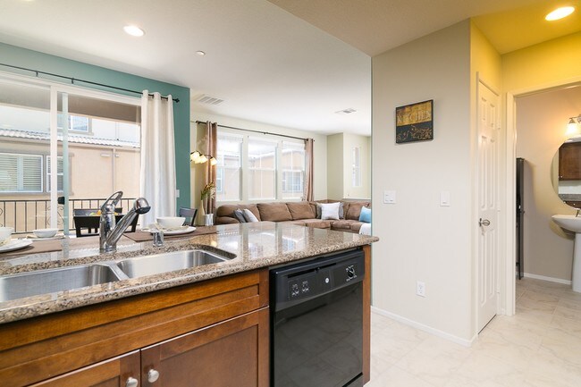 Foto del edificio - 1101 Calabria St